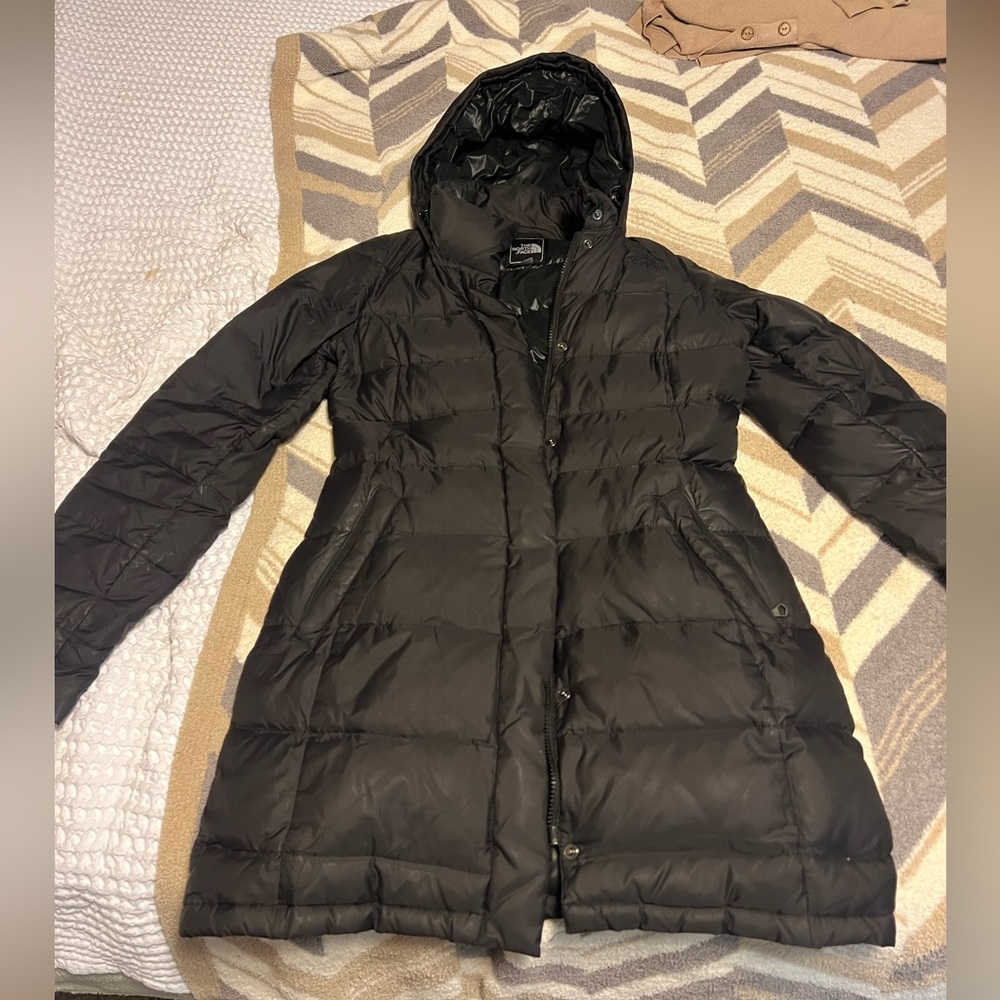 North face puffer jacket